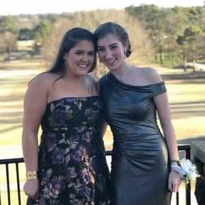 Meet your Posher, Carrie